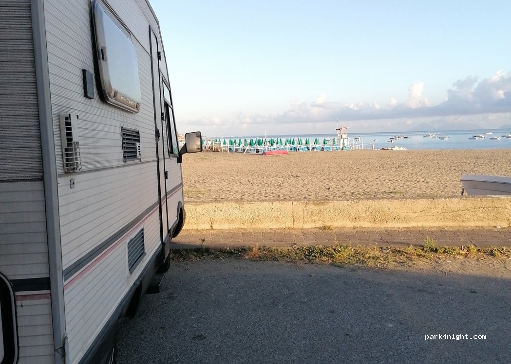 (98066) Patti - 26 Via Zuccarello Capitano F — foto