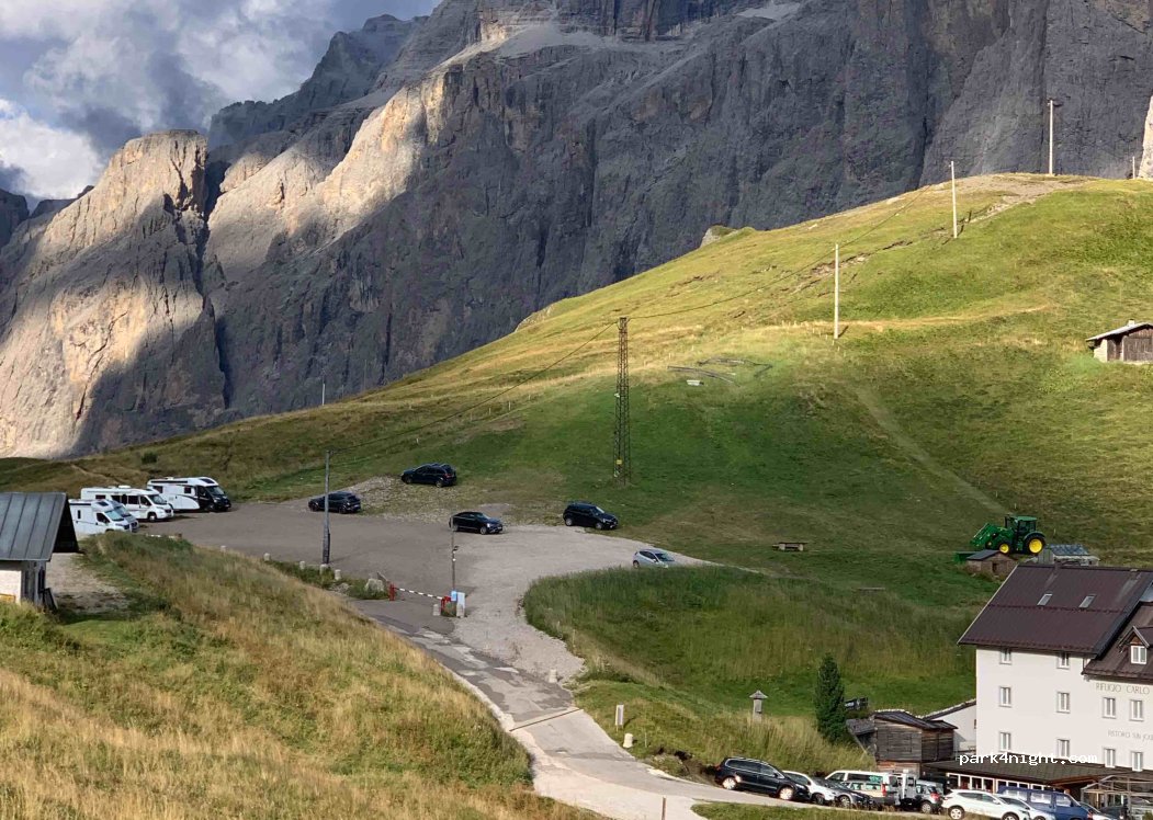 (38032) Canazei - Unnamed Road — foto 3