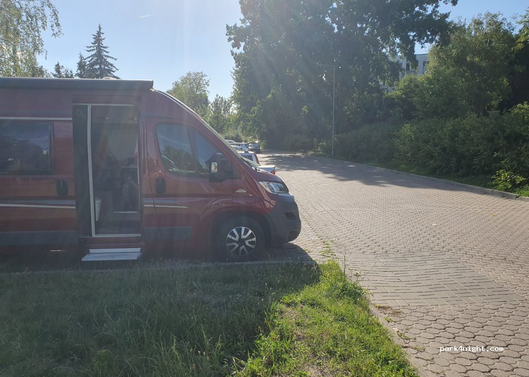 (03-822) Warszawa - 335A Grochowska — foto 2