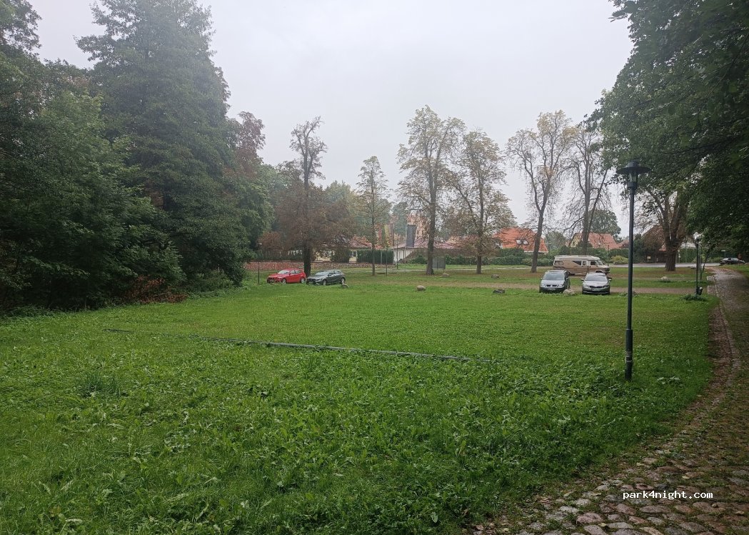 (17268) Boitzenburger Land - 5 Alte Gärtnerei — foto