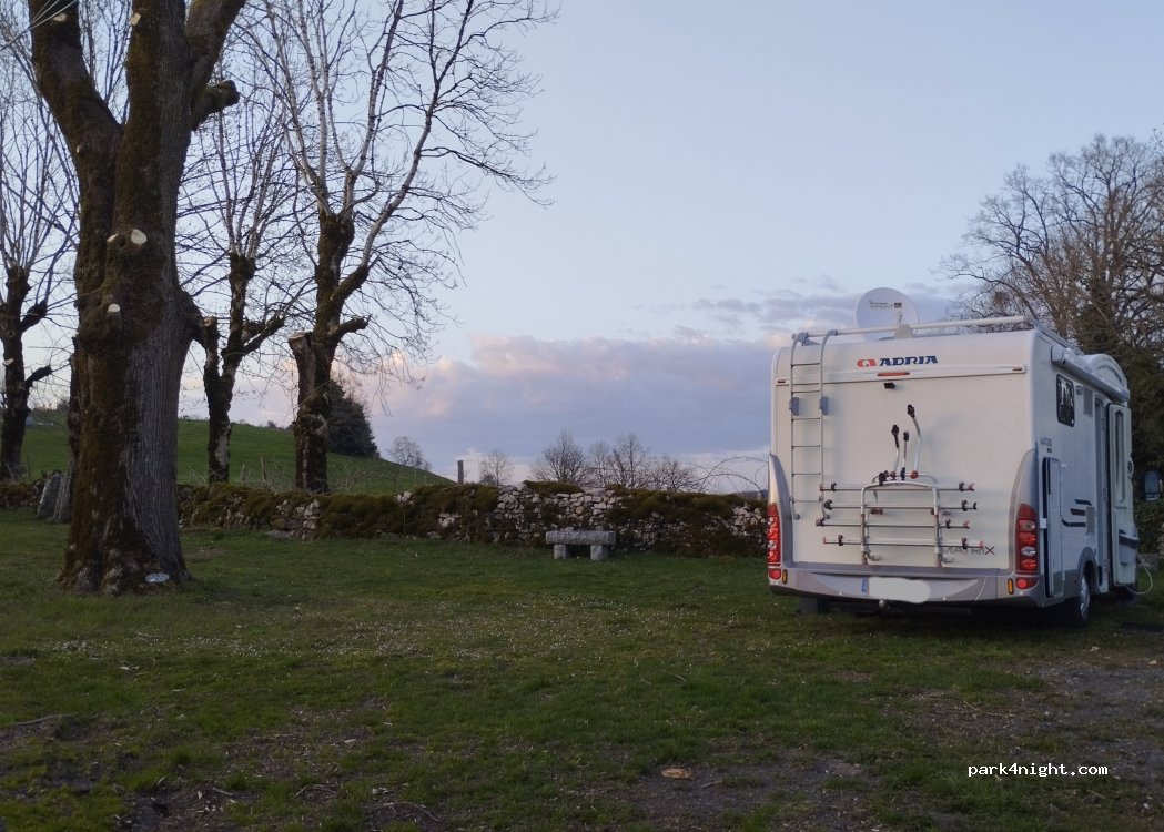 (12210) Montpeyroux - Crozillac — foto 3
