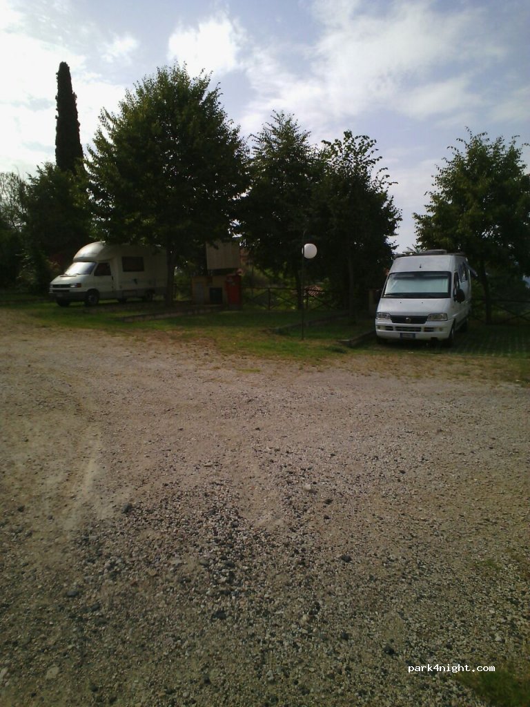 (06064) Panicale - 282 Viale della Repubblica — foto
