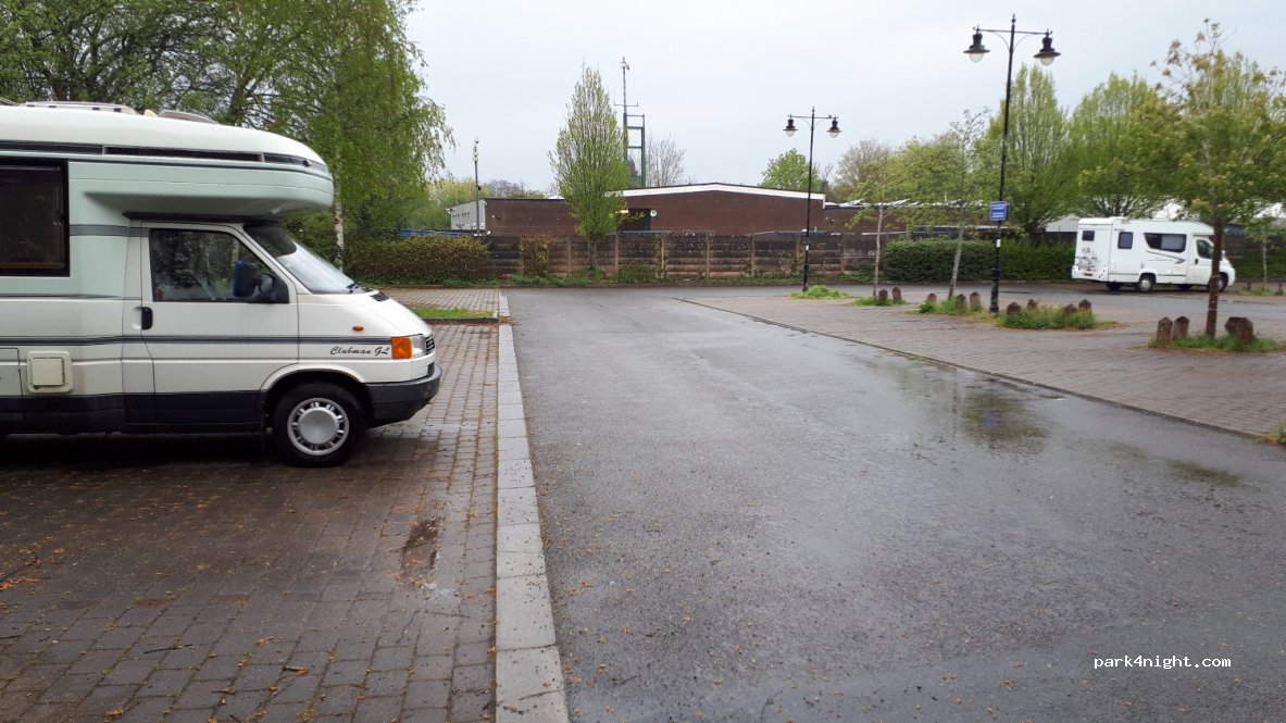 (LD3 7EW) Brecon - — foto