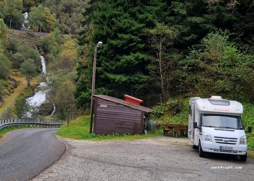 (5743) Flåm - 115 Flåmsdalsvegen — foto 3