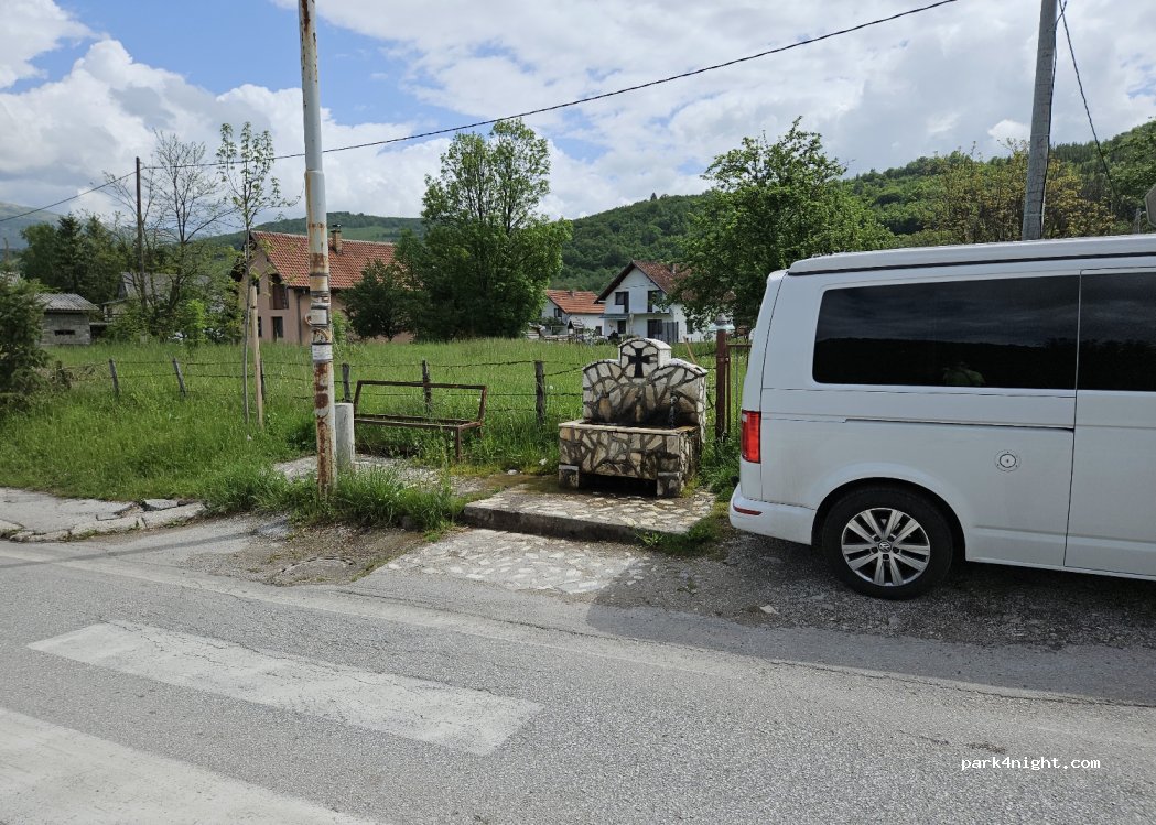 (MC5W+FJQ) Trnovo - M18 — foto 4