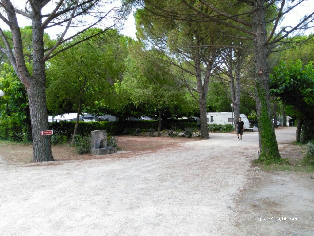Camping Municipal Bellerive — foto