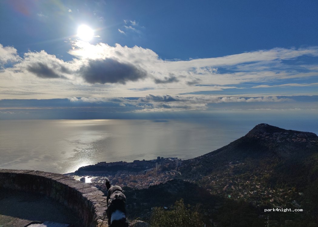 (06440) Peille - Unnamed road — foto 2