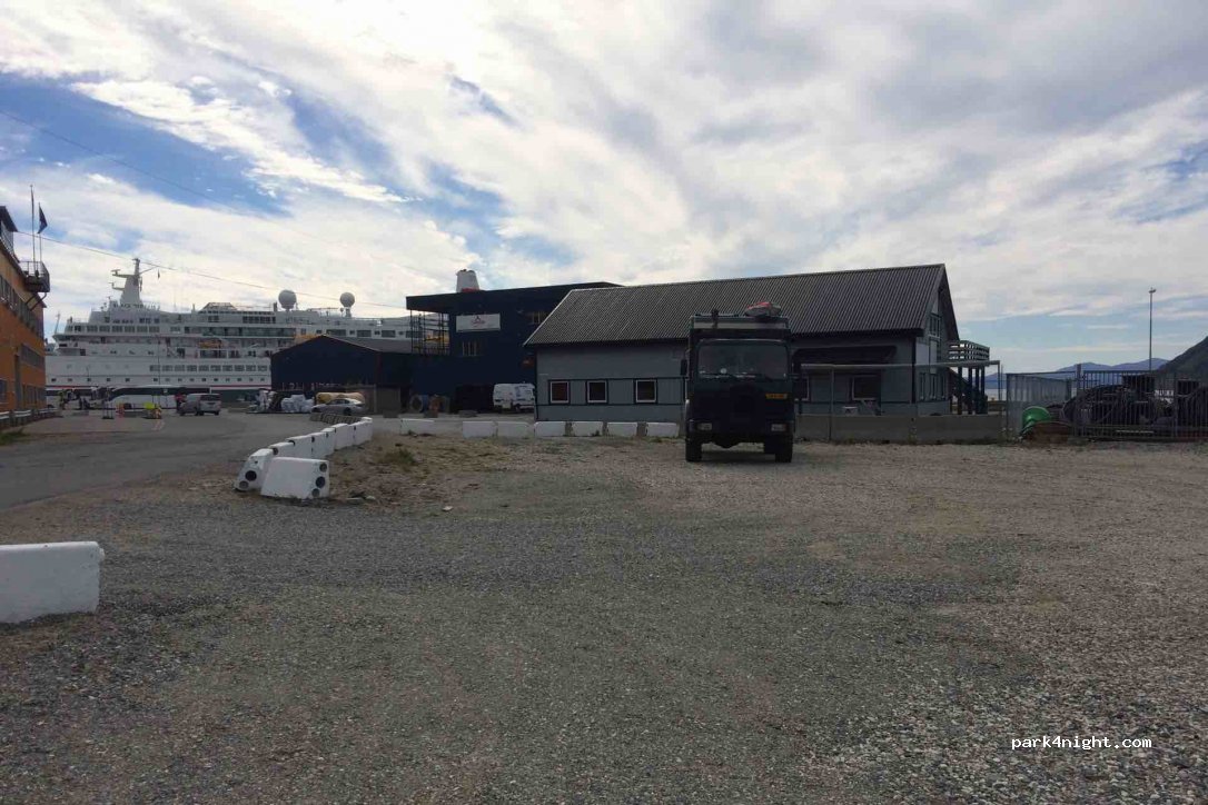 (9750) Honningsvåg - 110 Fiskeriveien — foto 2