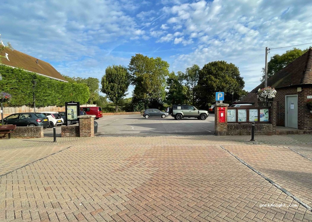 (BN44) Steyning - Unnamed road — foto 3