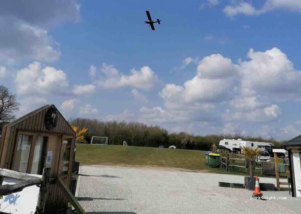 Rother Valley Caravan & Camping Park — foto