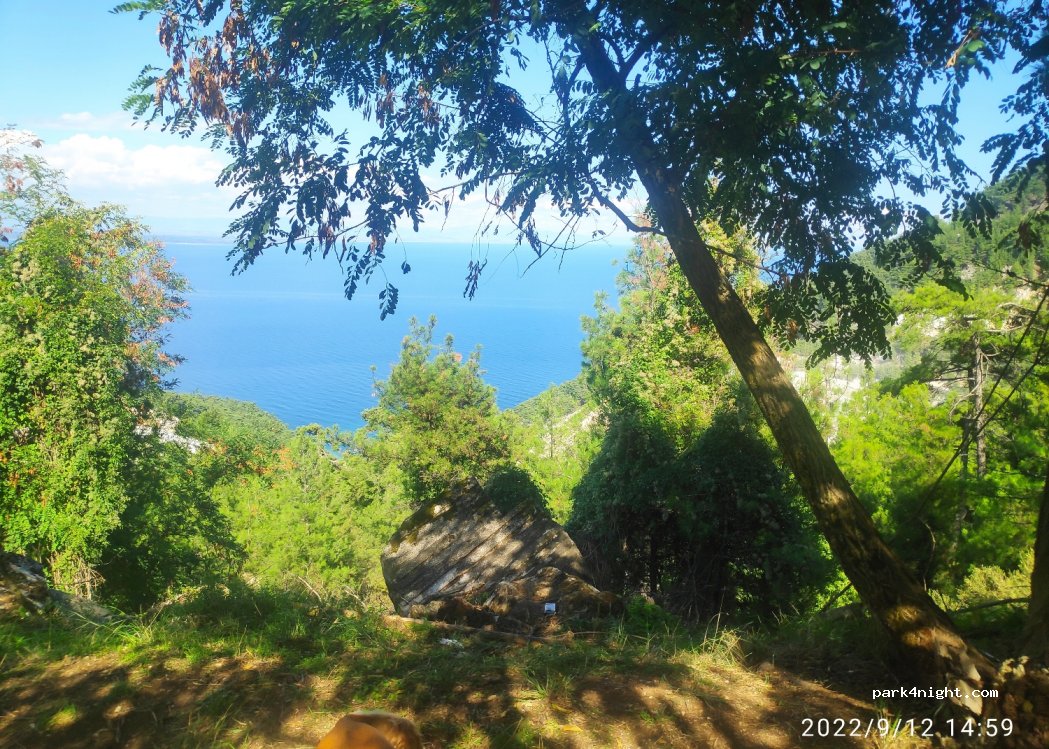 (640 05) Panagia - Unnamed Road — foto 2