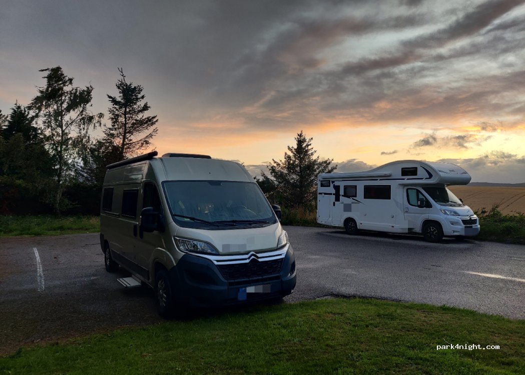 (IV20 1XJ) Tain - Unnamed Road — foto 2
