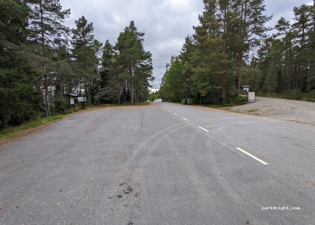 (930 10) Lövånger - Unnamed Road — foto