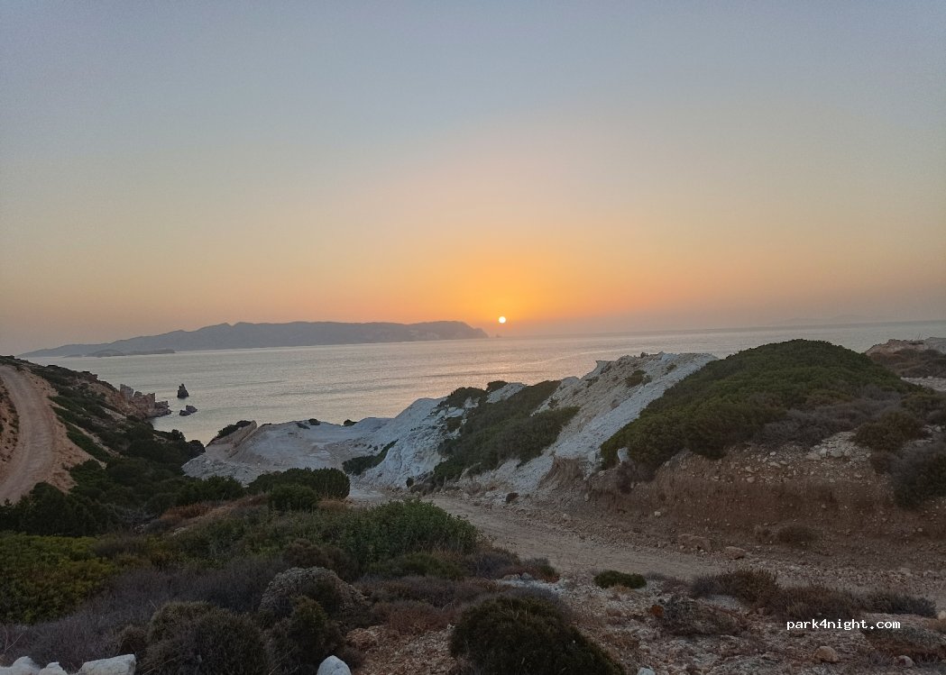 (848 00) Plaka - — foto 3