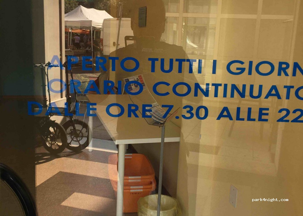 (25087) Salò - 7 Piazza Leonardo da Vinci — foto 2