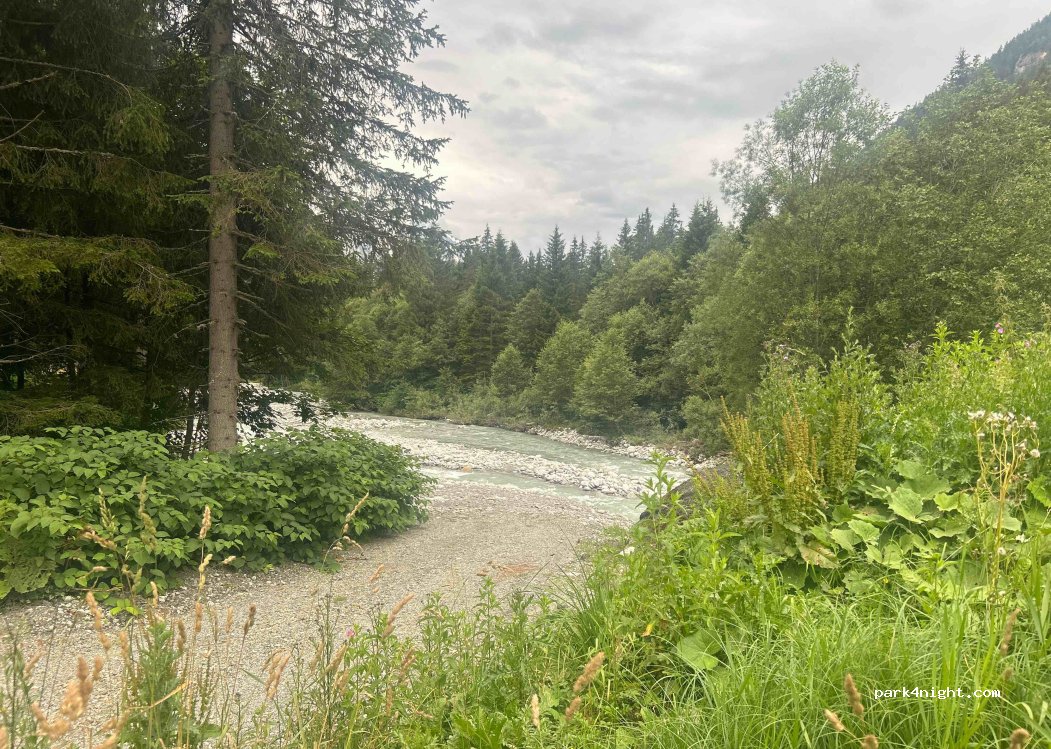 (74400) Chamonix-Mont-Blanc - 74 Chemin des Îles — foto