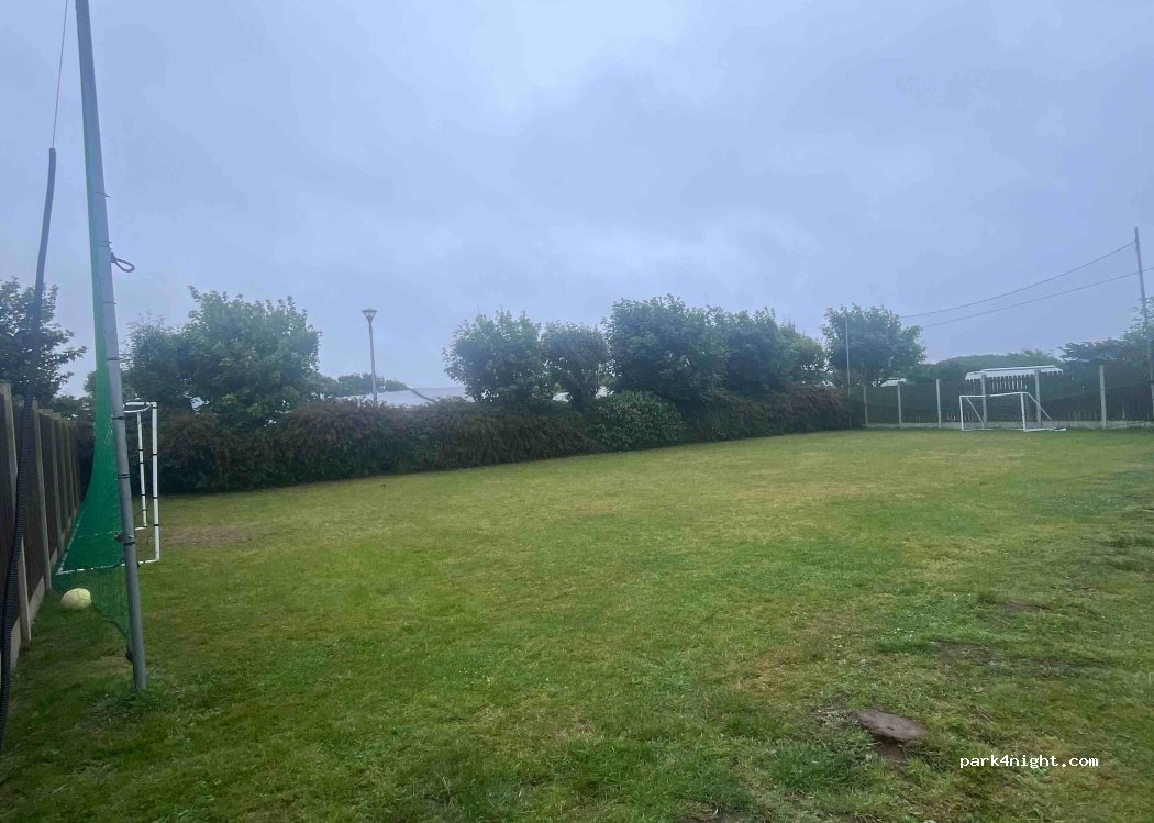 St Margaret's Beach Camping and Caravan Park — foto 3