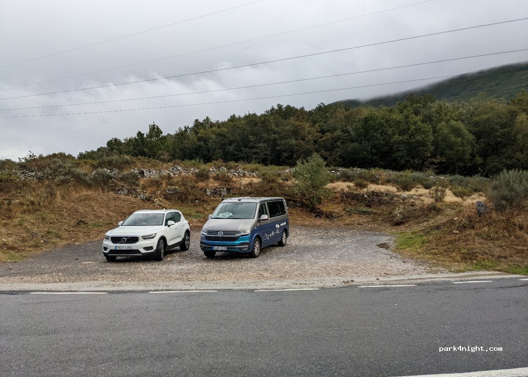 (32749) Santigueiro - Unnamed road — foto