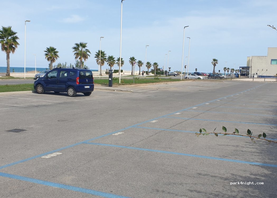(86039) Termoli - 3 Via A Vespucci — foto