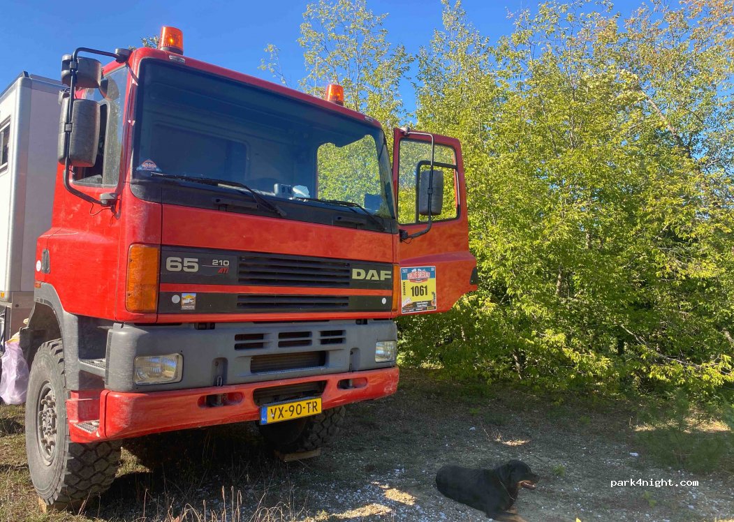 (440 10) Fragkades - Eparchiaki Odos Metsovou-Kipon — foto 2