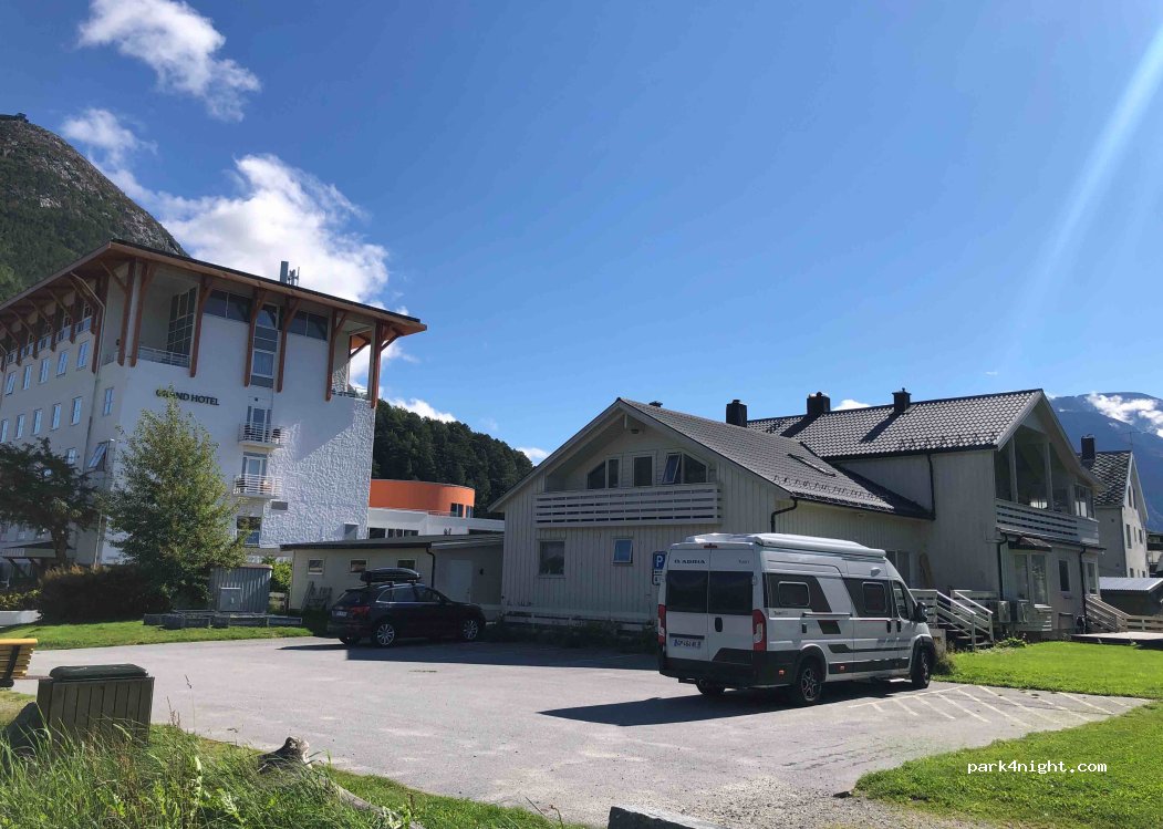 (6300) Åndalsnes - 6 Grandbakken — foto 3