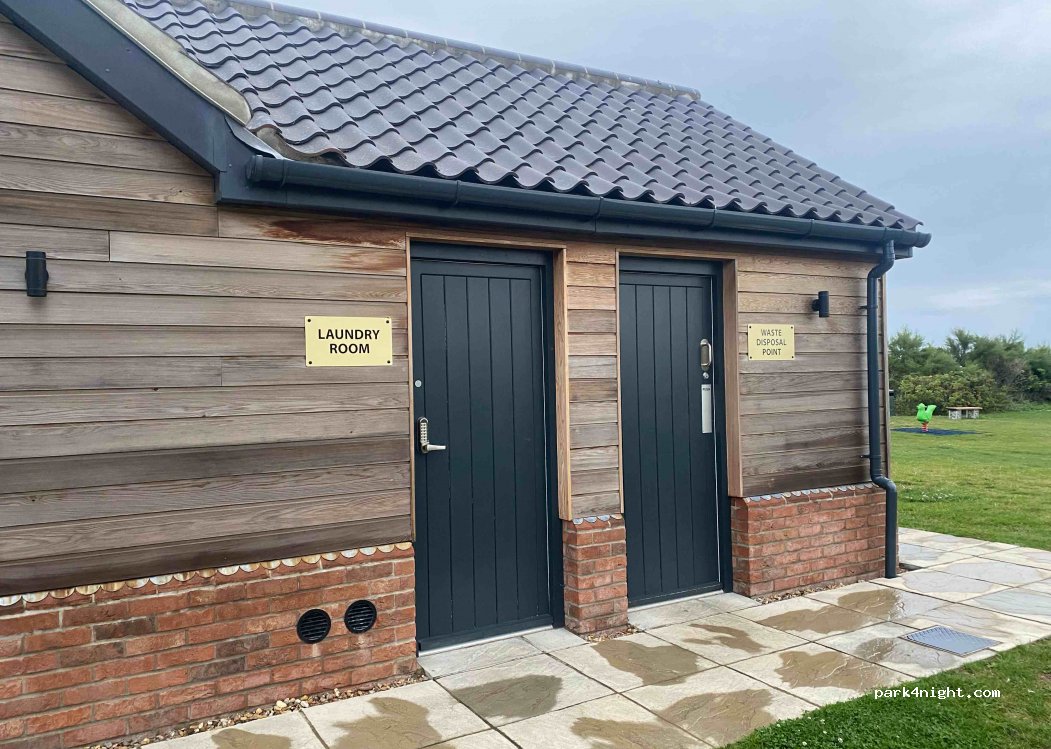 Laburnum Caravan Park — foto