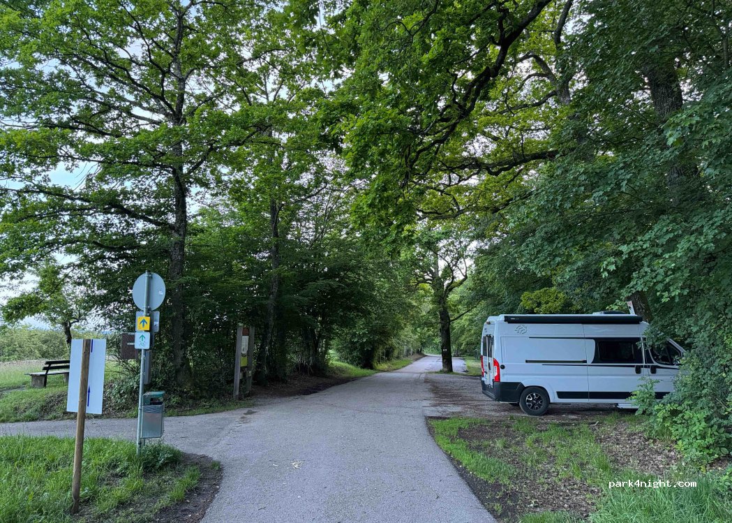 (72070) Tübingen - Unnamed road — foto