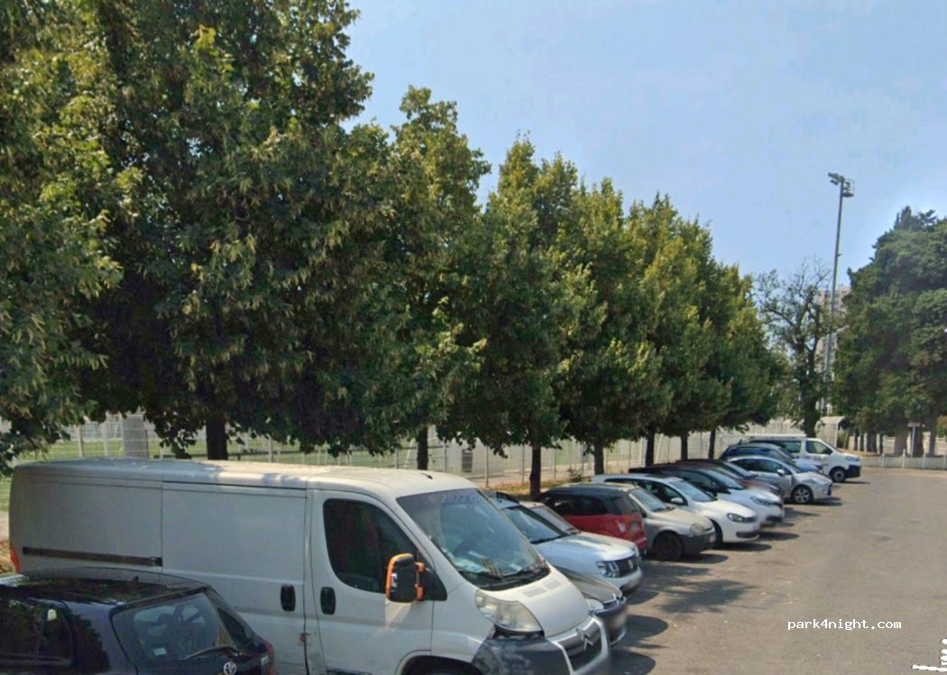 (83000) Toulon - 49 Chemin de l'Alma — foto