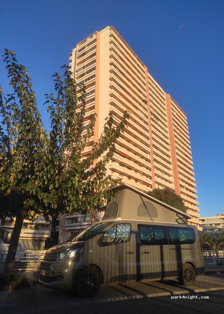 (83000) Toulon - 49 Chemin de l'Alma — foto 2