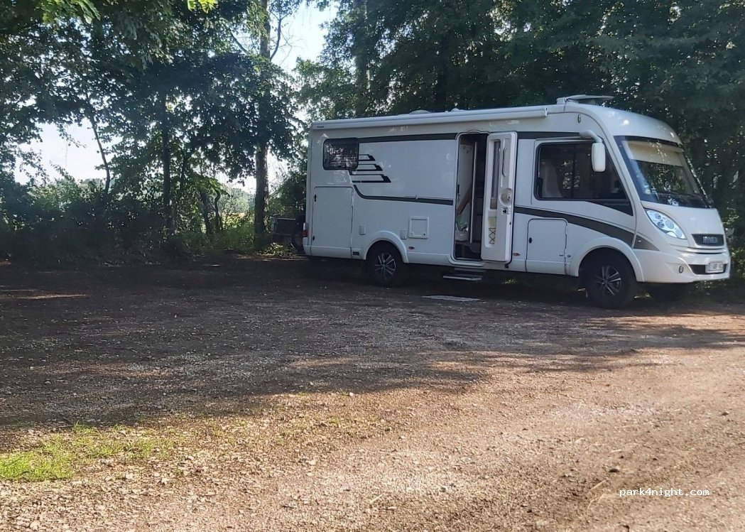 (85049) Ingolstadt - 107 Gerolfinger Straße — foto 4