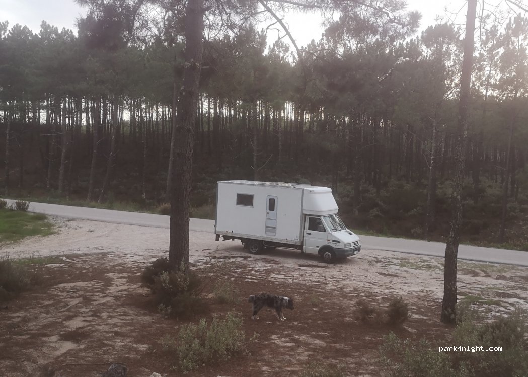 (2450) Valado dos Frades - — foto 3
