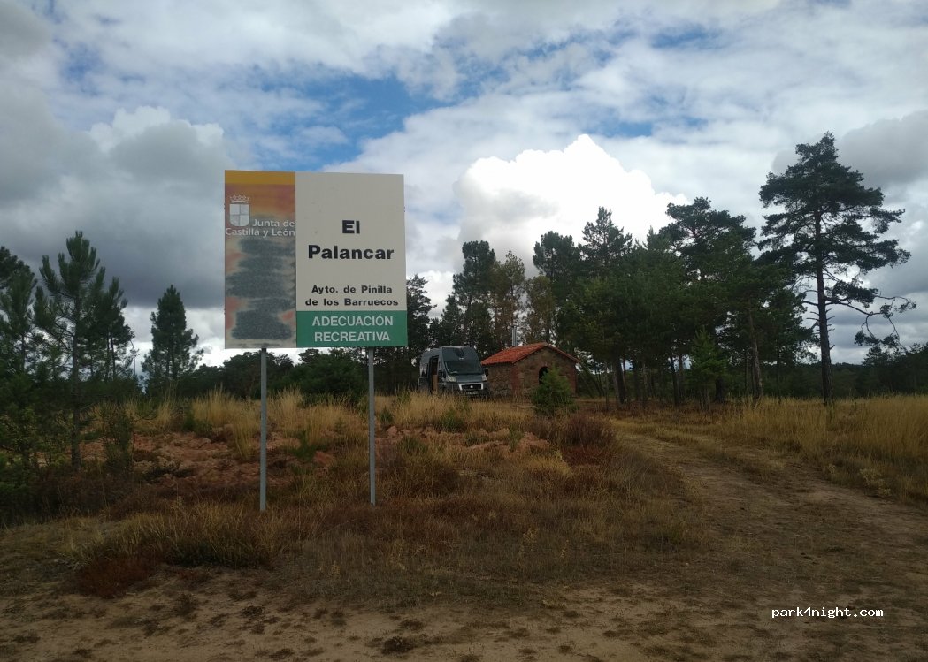 (09612) Pinilla de los Barruecos - 1 BU-V-9215 — foto 2