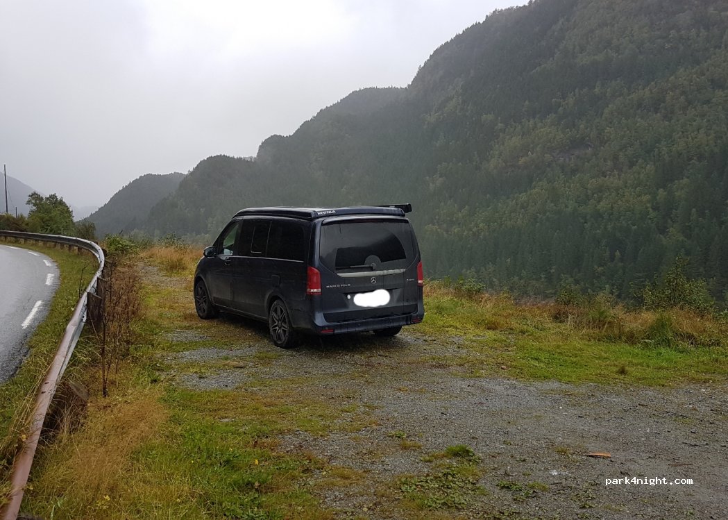 (5560) Hindaråvåg - — foto 2