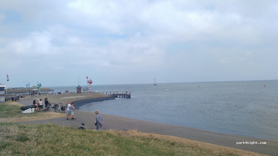 (1792 AE) Oudeschild - 13 Haven — foto 3