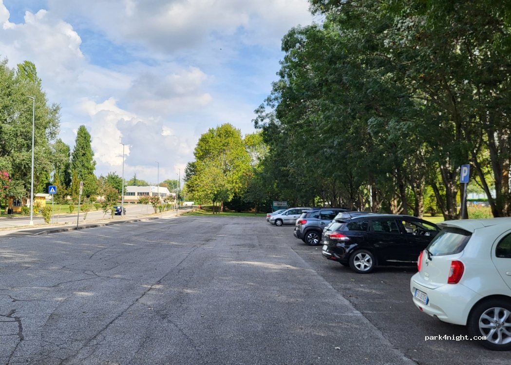 (46100) Mantova - 11 Via Maria Goia — foto 2