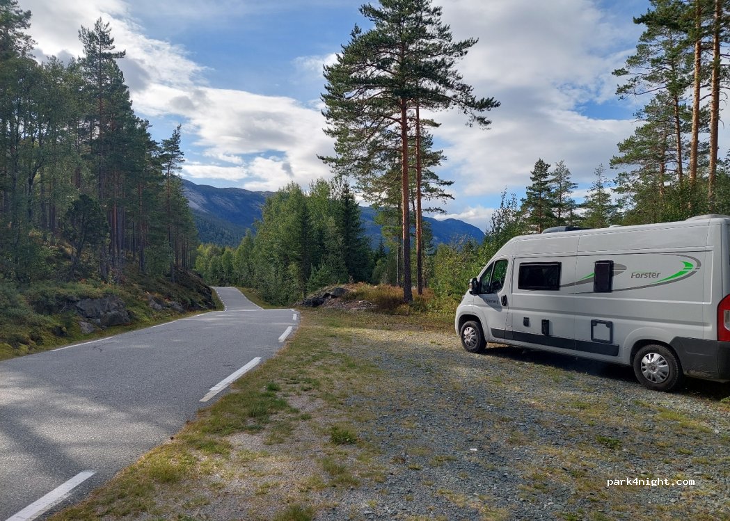 (3853)  - 483 Vråvegen — foto