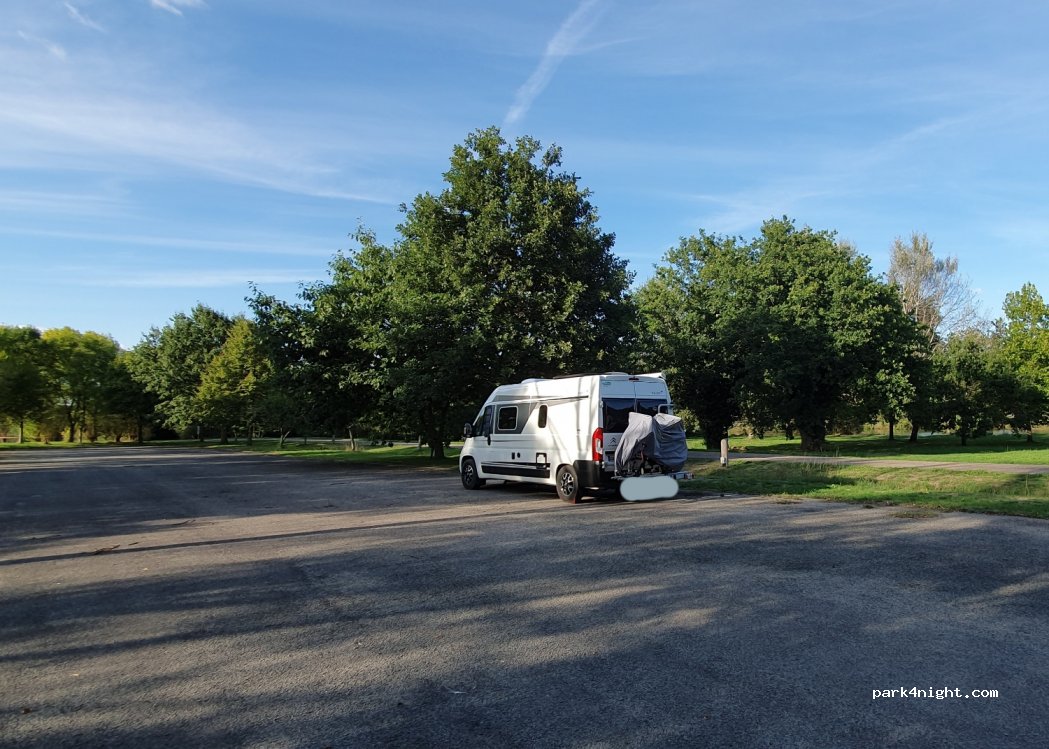 (79320) Moncoutant-sur-Sèvre - Pescalis — foto 2