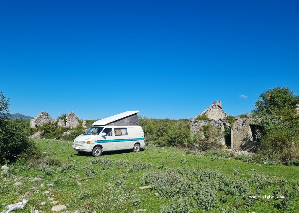 () Selišta - — foto
