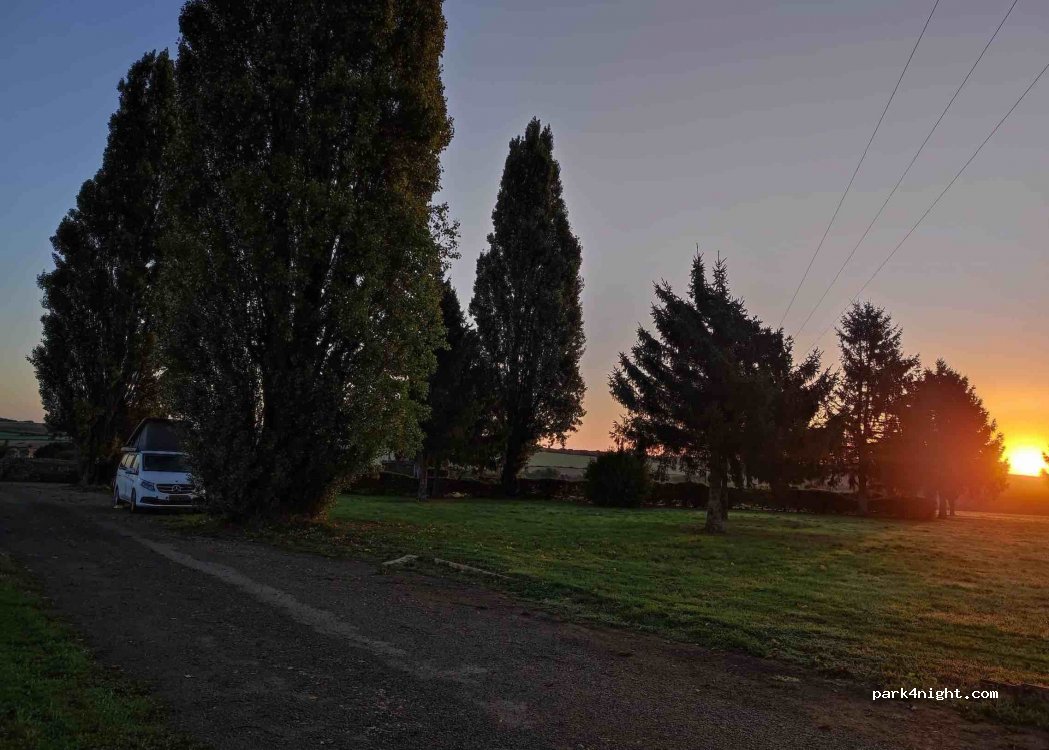 (60380) Gerberoy - Unnamed Road — foto 2