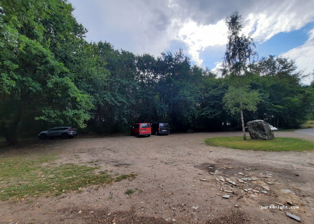 (23996) Hohen Viecheln - Unnamed Road — foto