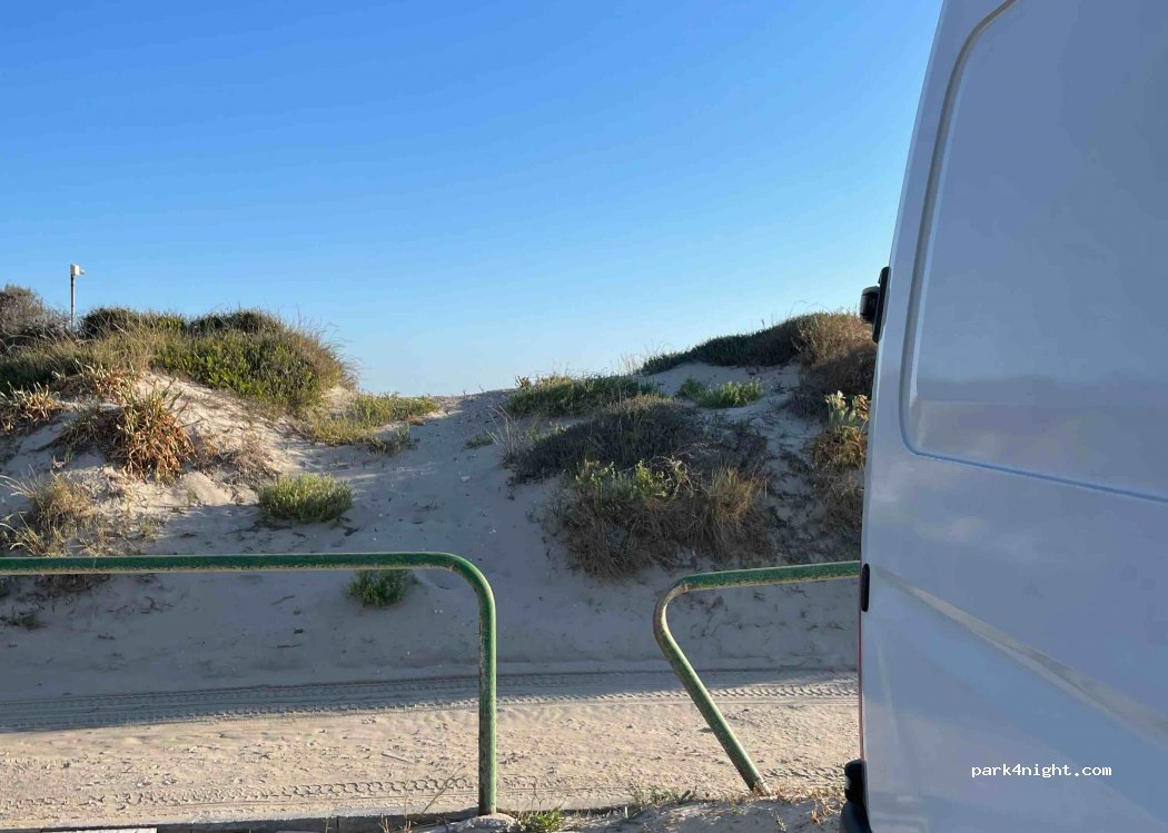 (73100) Lecce - 2 Via Starna — foto 3