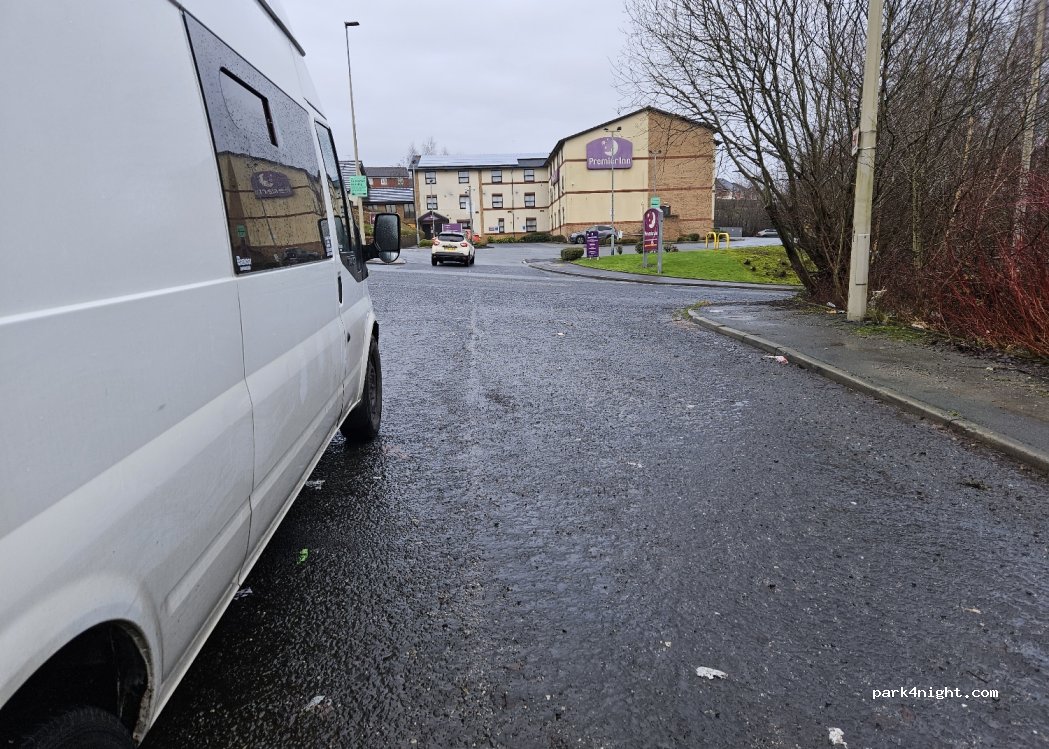 (BB3 0SN) Darwen - 5 Riversway Drive — foto 3