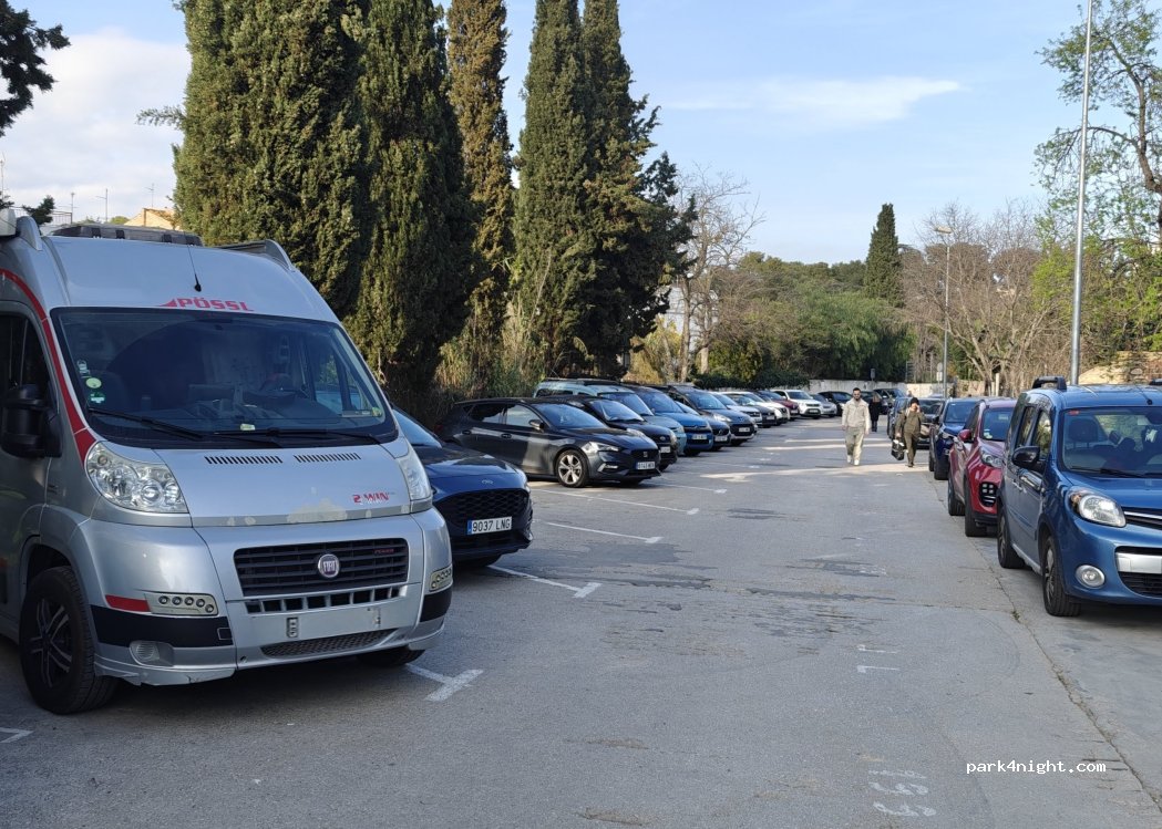 (17600) Figueres - 9 Carrer Damas Calvet — foto 4