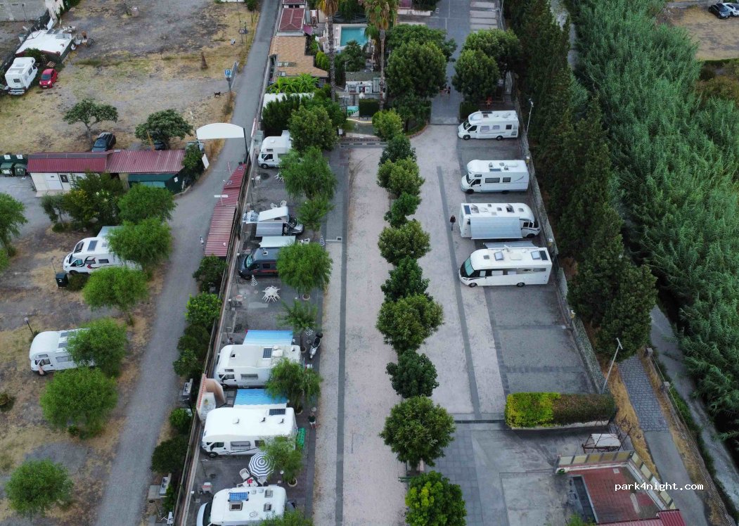 Area Camper Parking Lagani — foto 4
