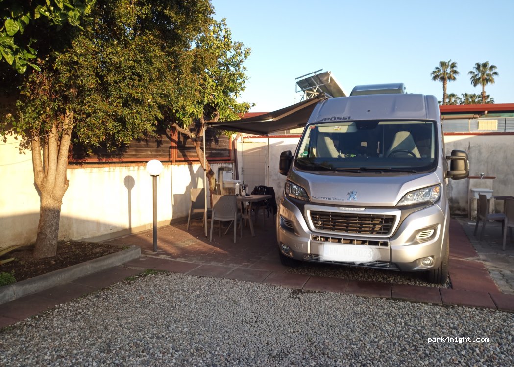 Area Camper Parking Lagani — foto 5