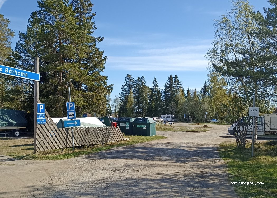 (905 71) Hörnefors - Unnamed Road — foto 3