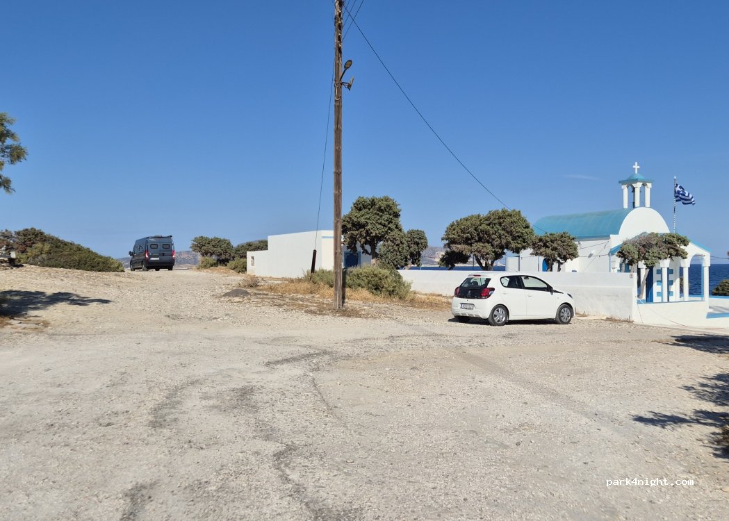 (848 00) Pollonia - Unnamed Road — foto 3