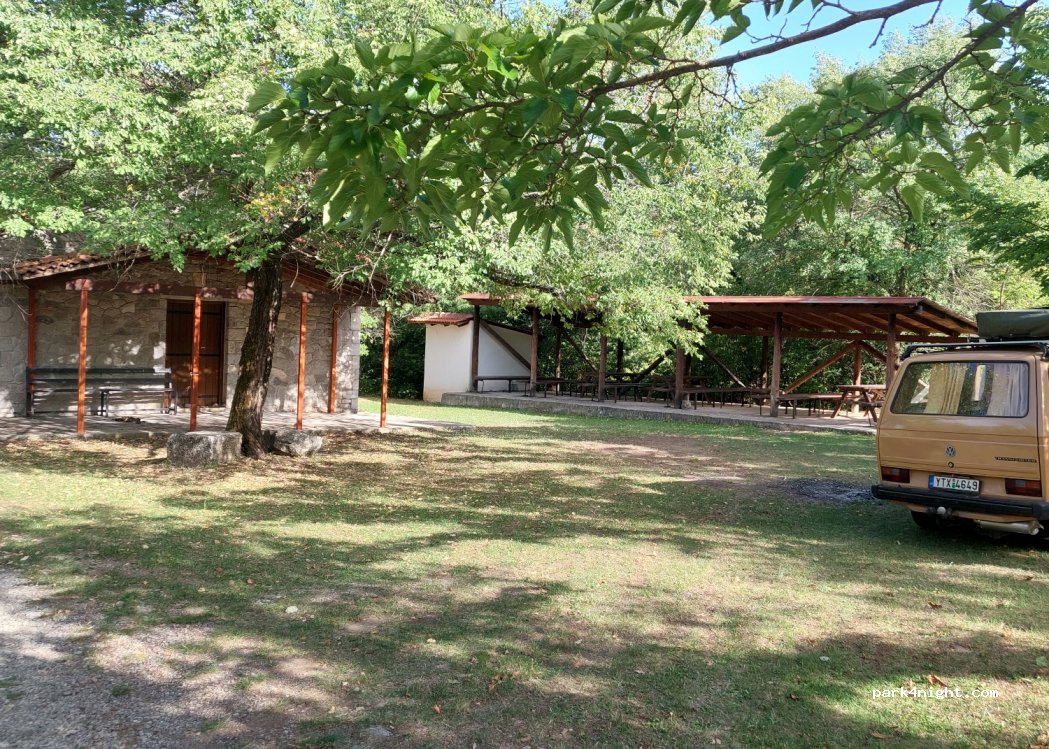 (351 00) Pavliani - Unnamed Road — foto 2