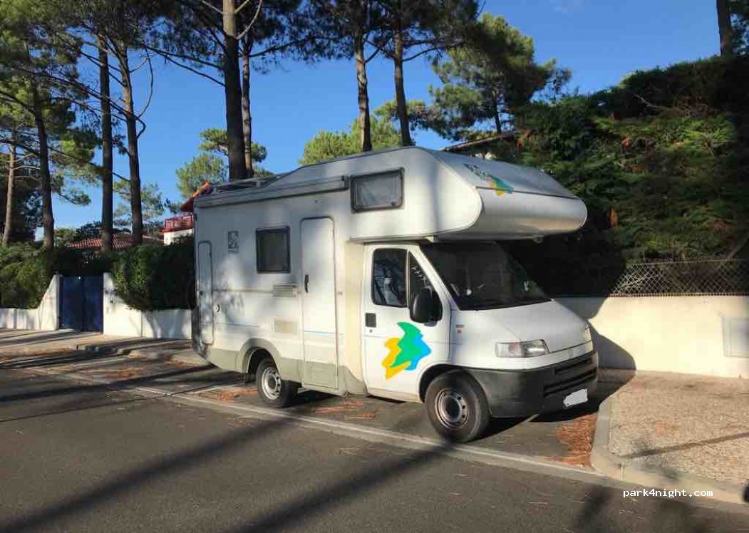 (33115) La Teste-de-Buch - 27 Avenue Louis Gaume — foto