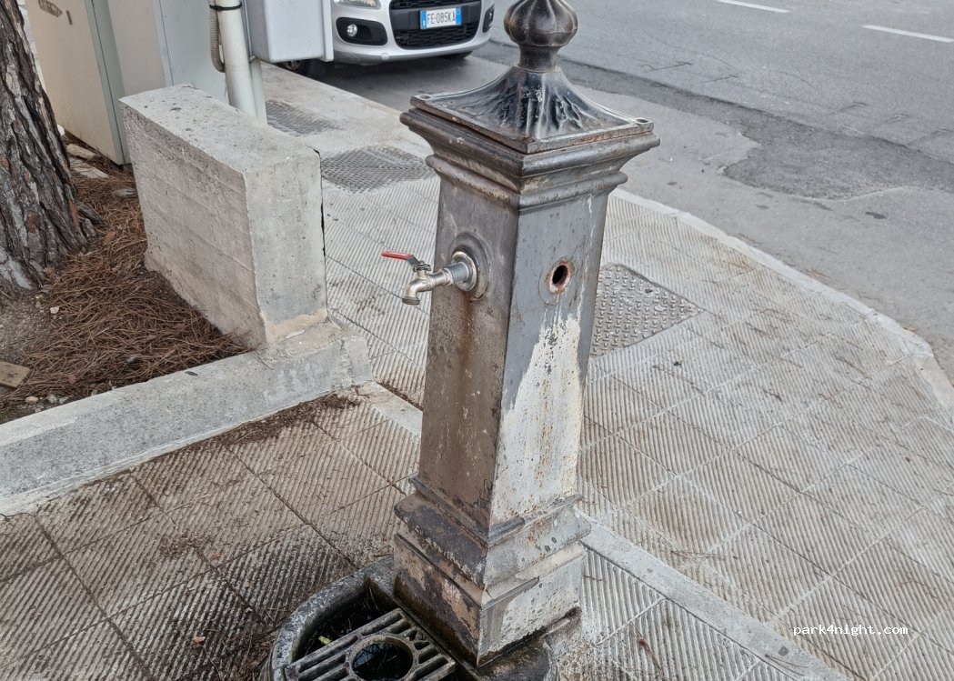 (75100) Matera - 24 Viale dei Peucezi — foto
